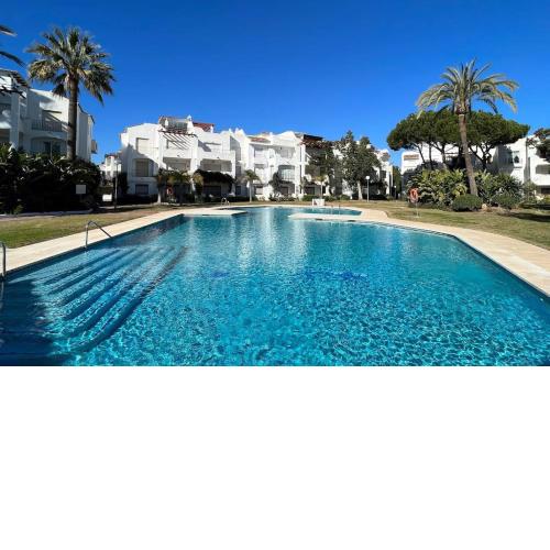 Costalita - 2 bedroom apartment 350m from the beach
