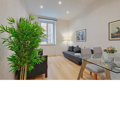 Costantino 11 Central Welcoming APT x4