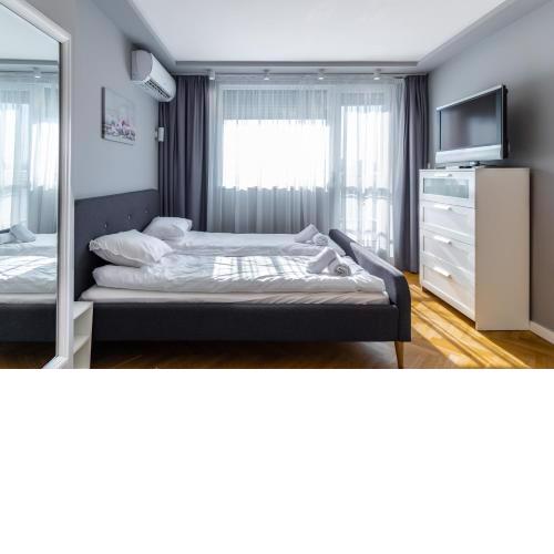 Cosy 1BD Flat with a Lovely Balcony