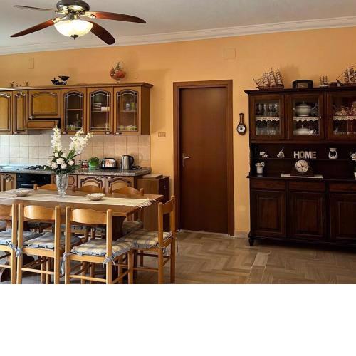 Cosy 2 bedroom apartment in relaxing seaside town
