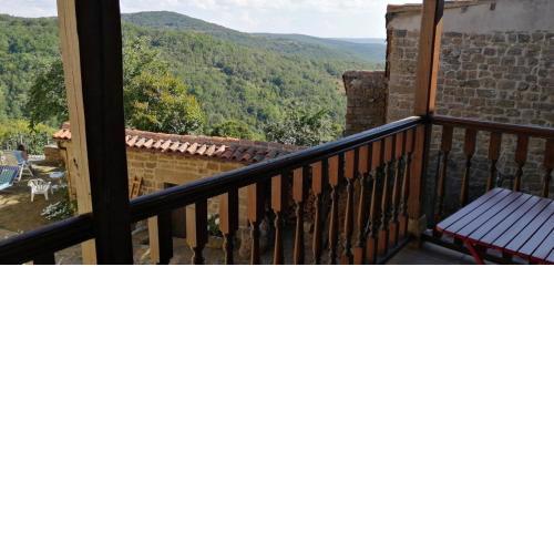 Cosy 2 bedroom cottage in mountain village