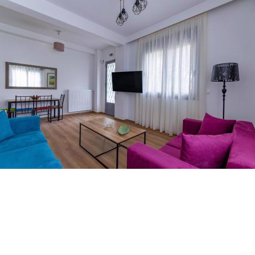 Cosy 2BA close to Archeological museum of Athens and Pedion tou Areos