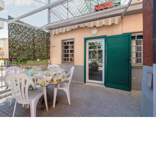 Cosy apartment in Follonica near the seabeach