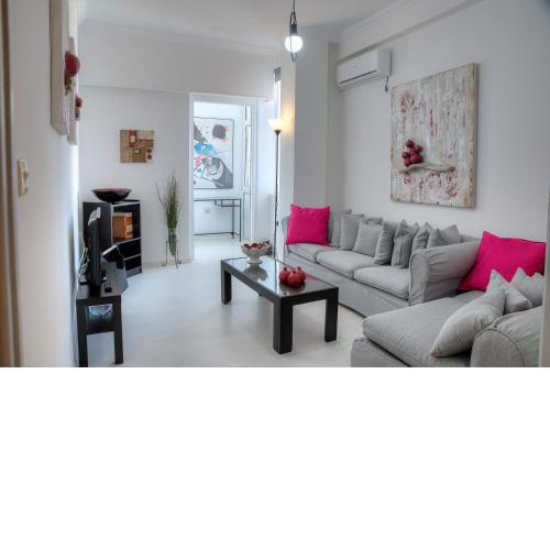 Cosy apartment in Glyfada center