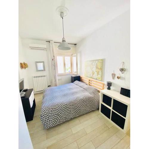 Cosy apartment with free parking