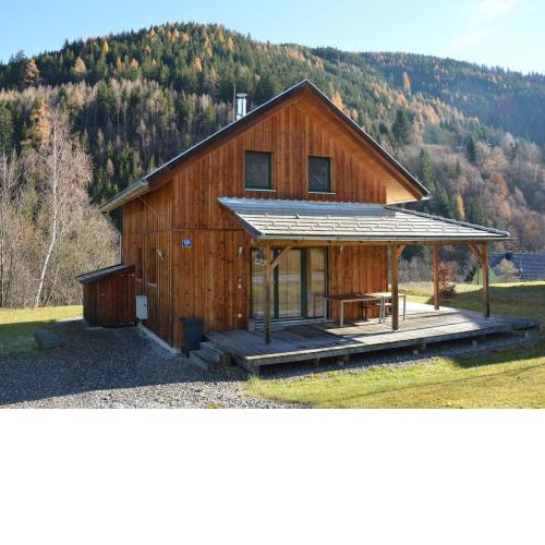 Cosy Chalet in Stadl an der Mur with Valley Views