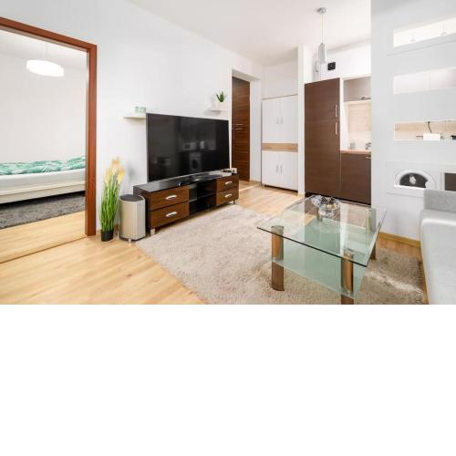 Cosy close to the subway M2+FREE PARKING