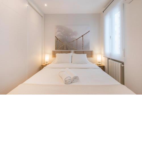 Cosy flat 15min from Paseo del Prado and Atocha