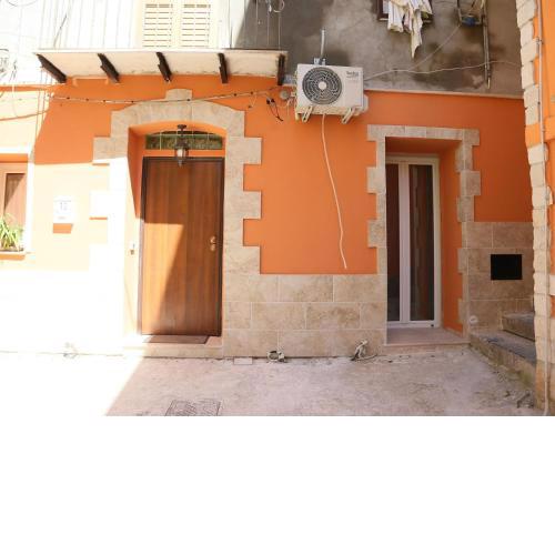 Cosy holiday home in Agrigento with balcony