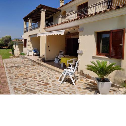 Cosy Holiday house near the beach - view on the mountains!