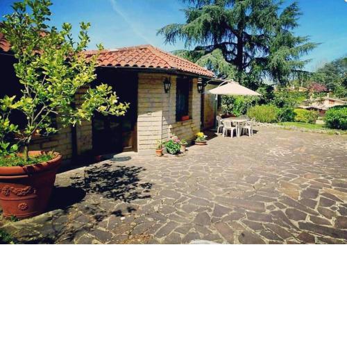 Cottage with private garden Rome Country Home