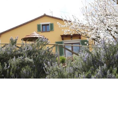 Cottage with private pool