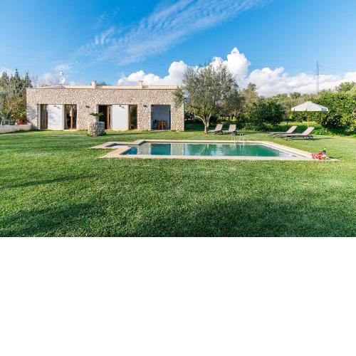 Country House Es Serral