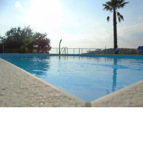 COUNTRY HOUSE Marj & Jo RESORT