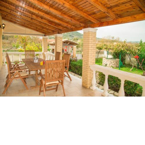 Countryside Villa Lisa