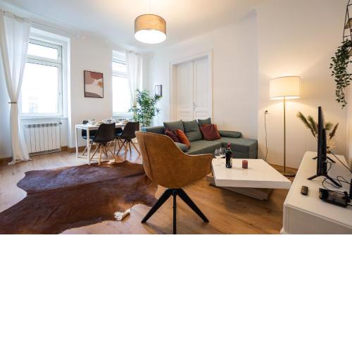 COUPLEDREAM - 10min to city center!