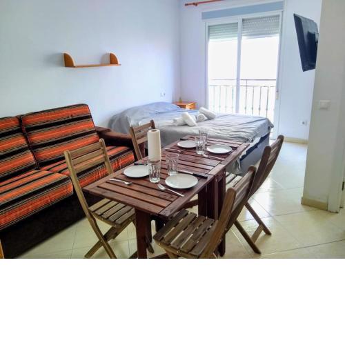 Couples Nest in Malaga!