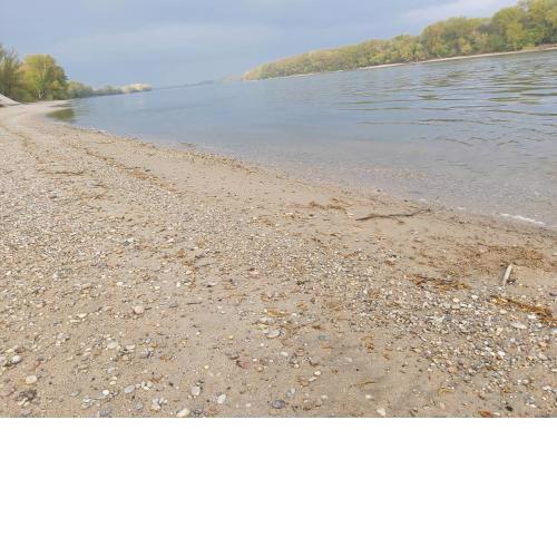 Cozy 2 - bedroom house close to the river Danube