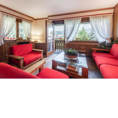 Cozy 3 bedroom flat in Cortina - with car park