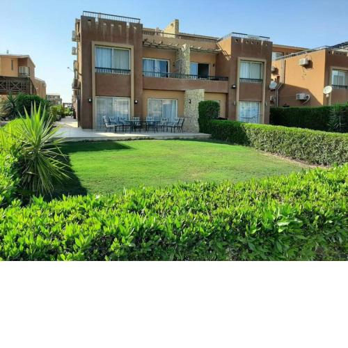 Cozy 3 bedroom vacation chalet in Ain El Sokhna