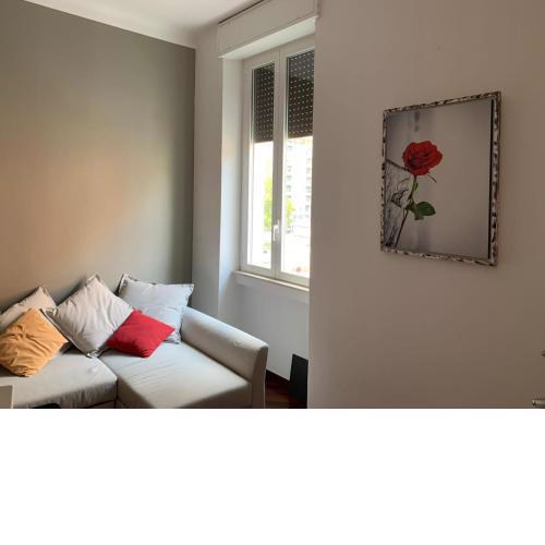 Cozy and Elegant Apartment with Balcony