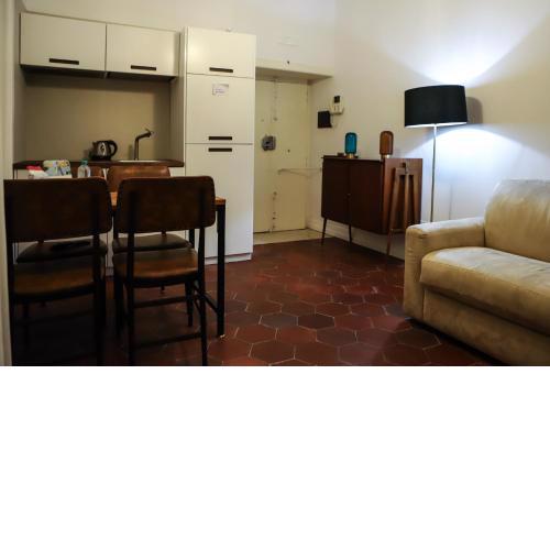 Cozy Apartment at Pizzofalcone by Wonderful Italy