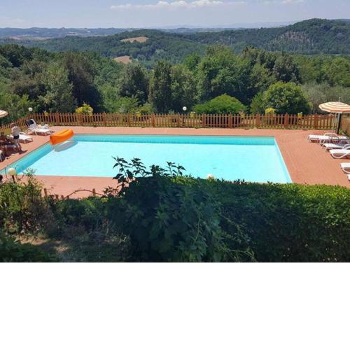 Cozy Apartment in Coiano Castelfiorentino with Swimming Pool