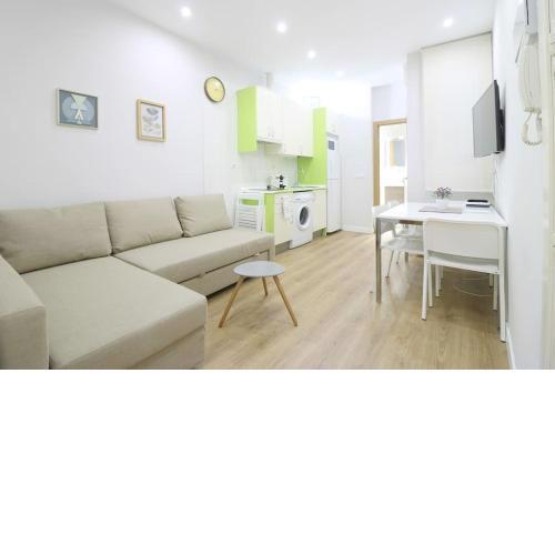 Cozy Apartment in Lavapies. 2Bd 1Bth 5Pax