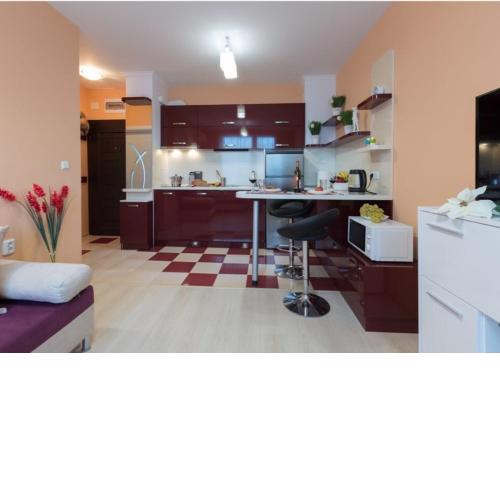 Cozy apartment in Lazur