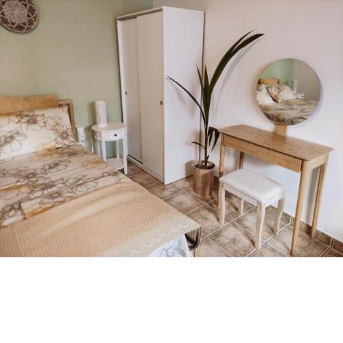 Cozy apartment in Peania (near Airport)