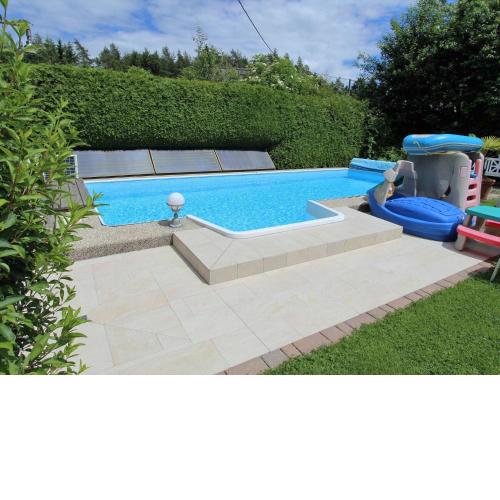 Cozy apartment in Wernberg Carinthia near the Gerlitzen ski area with pool