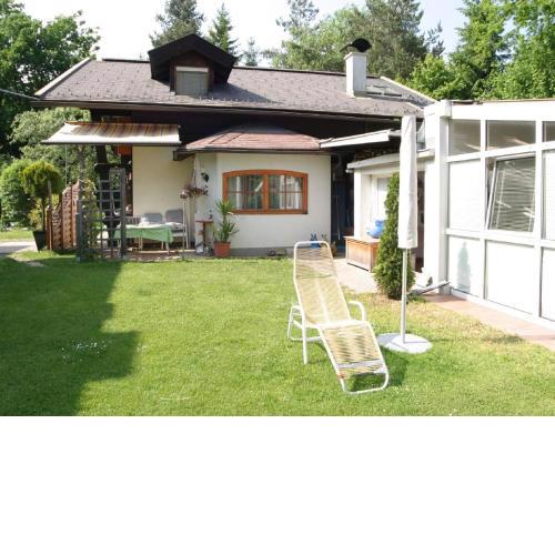 Cozy apartment in Wernberg Carinthia near the Gerlitzen ski area with pool
