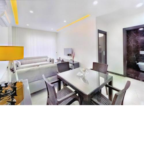 Cozy Apartment with Shared Pool in Alanya