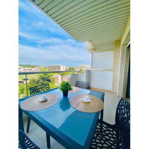 Cozy apartment with swiimming pool en Salou