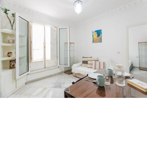 Cozy & Bright 1BD - La Alfalfa