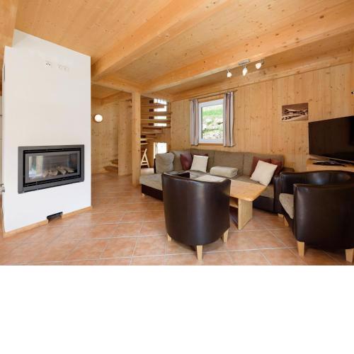 Cozy Chalet in Hohentauern with Sauna