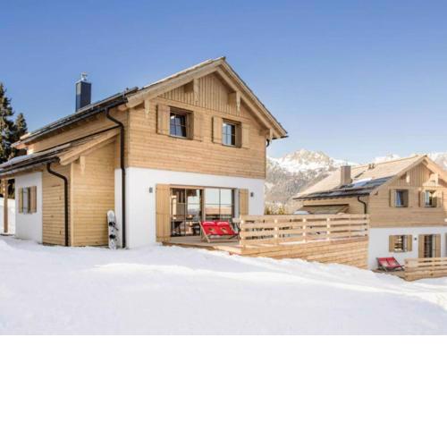 Cozy Chalet in Wei priach with Terrace