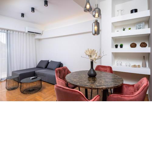 Cozy city central flat @ Psila Alonia square