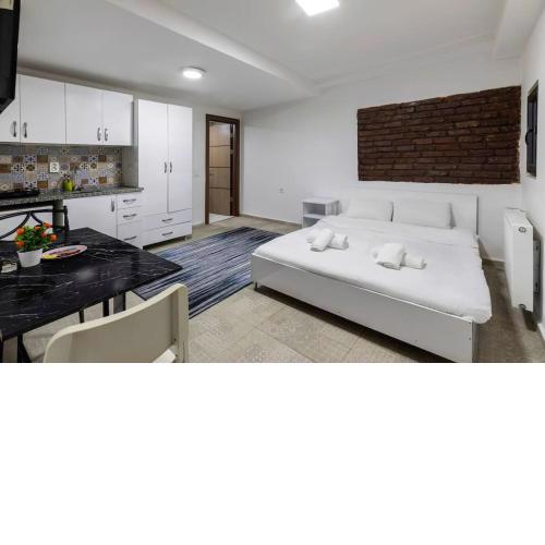 Cozy & Comfy Studio at Beyoglu - 15