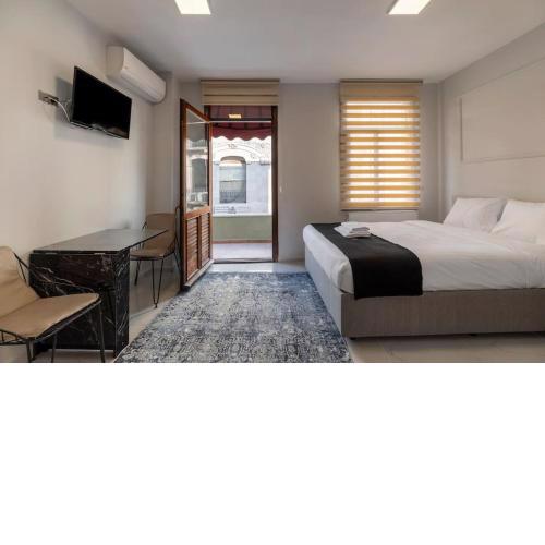 Cozy & Comfy Studio at Beyoglu - 40
