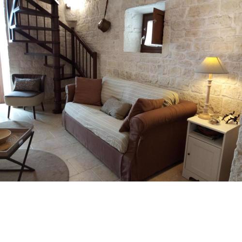 Cozy Cottage in Alberobello with Private Garden