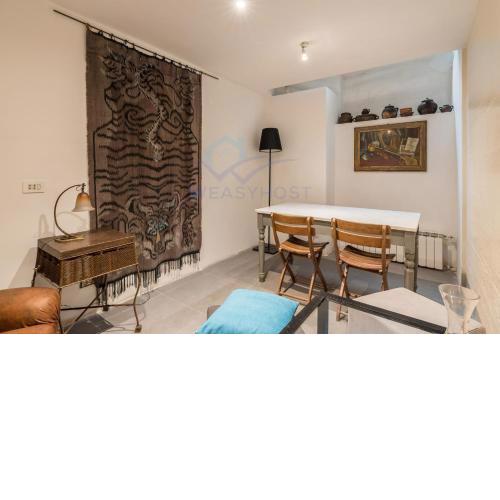 Cozy Entire Apt Close to Piazza Trilussa