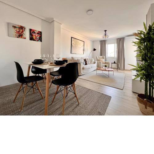 Cozy Family Apartment by United Renters