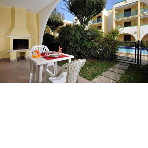 Cozy four-roomed flat with garden and swimming pool - By Beahost Rentals