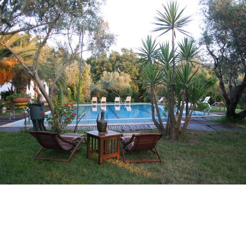 Cozy Holiday Home in Calabria with Garden
