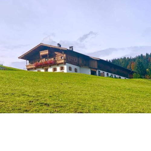 Cozy holiday home in Hochfilzen with mountain views