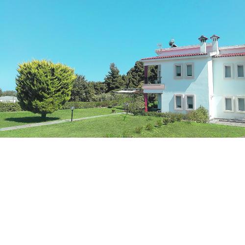 COZY HOUSE IN A QUIET NEIGHBORHOOD PALIOURI REGION