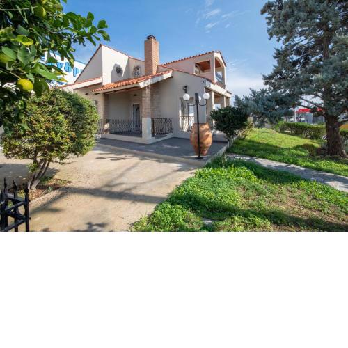 Cozy maisonette close to the city and the beach