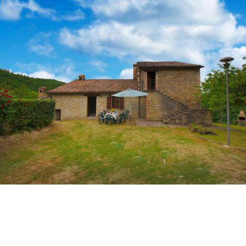 Cozy Mansion in Mercatello sul Metauro with Swimming Pool