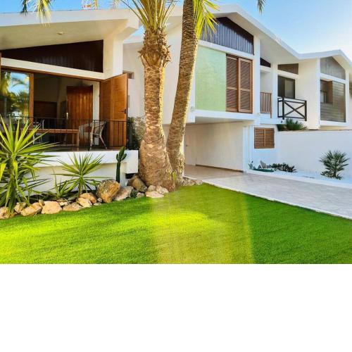 Cozy Peaceful Getaway: Book Now
